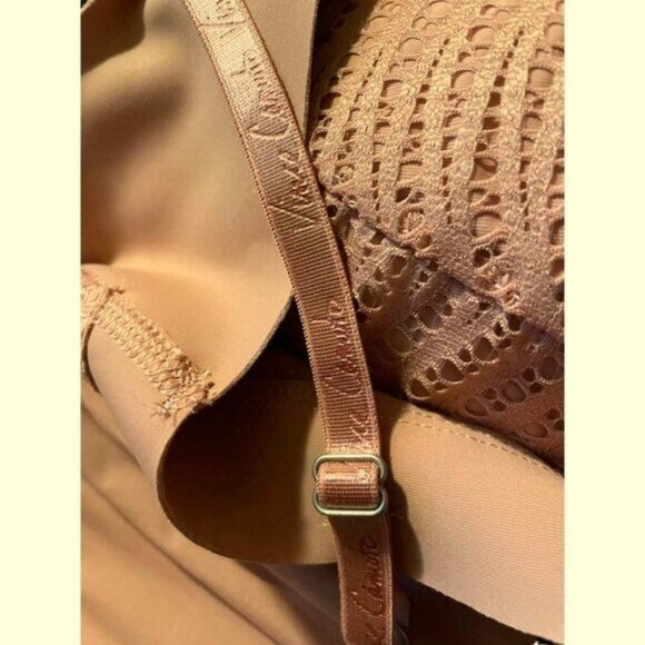 Vince Camuto Lace Front Set of Two Bras MEDIUM - Picture 8 of 11